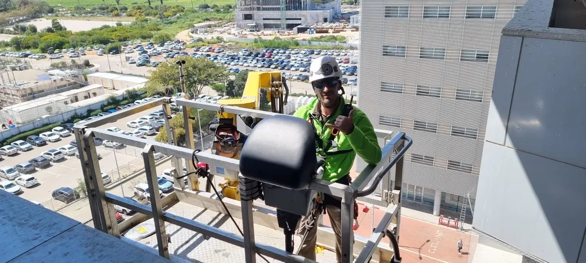 למה דווקא לבחור בזיו הרחקת יונים?