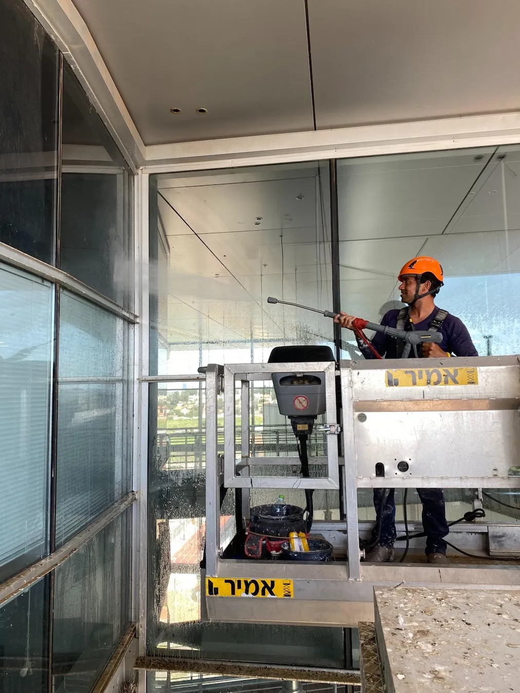 איך מתמודדים עם לשלשת יונים?